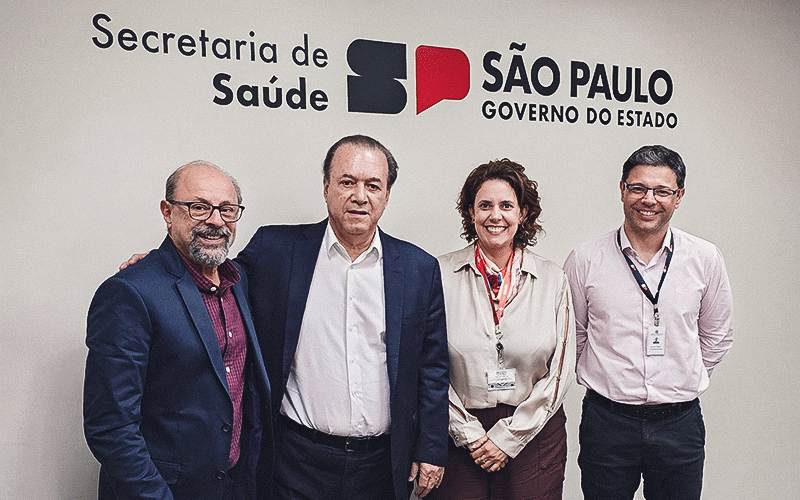 Dr. Wilson Chediek, Dr Eleuses Paiva, Dra Fernanda Carrer e Dr Glalco Cyriaco